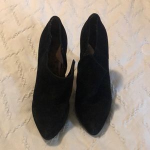 Sam Edelman Black Suede Zip Bootie SZ 7.5
